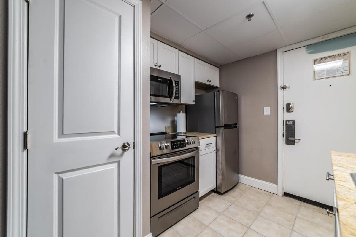 Ground Floor Ocean Front Studio - Caravelle Resort 124 Myrtle Beach Luaran gambar