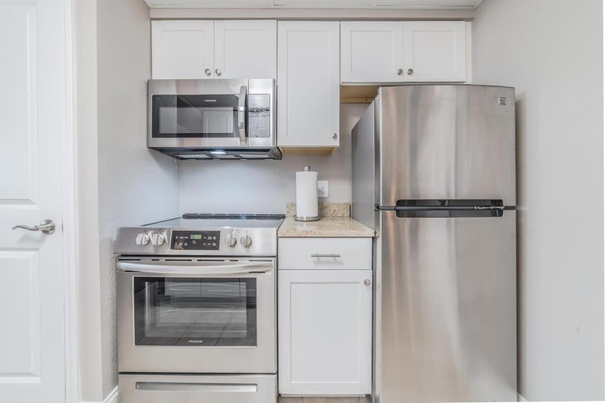 Ground Floor Ocean Front Studio - Caravelle Resort 124 Myrtle Beach Luaran gambar