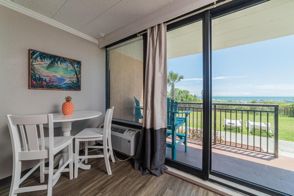 Ground Floor Ocean Front Studio - Caravelle Resort 124 Myrtle Beach Luaran gambar
