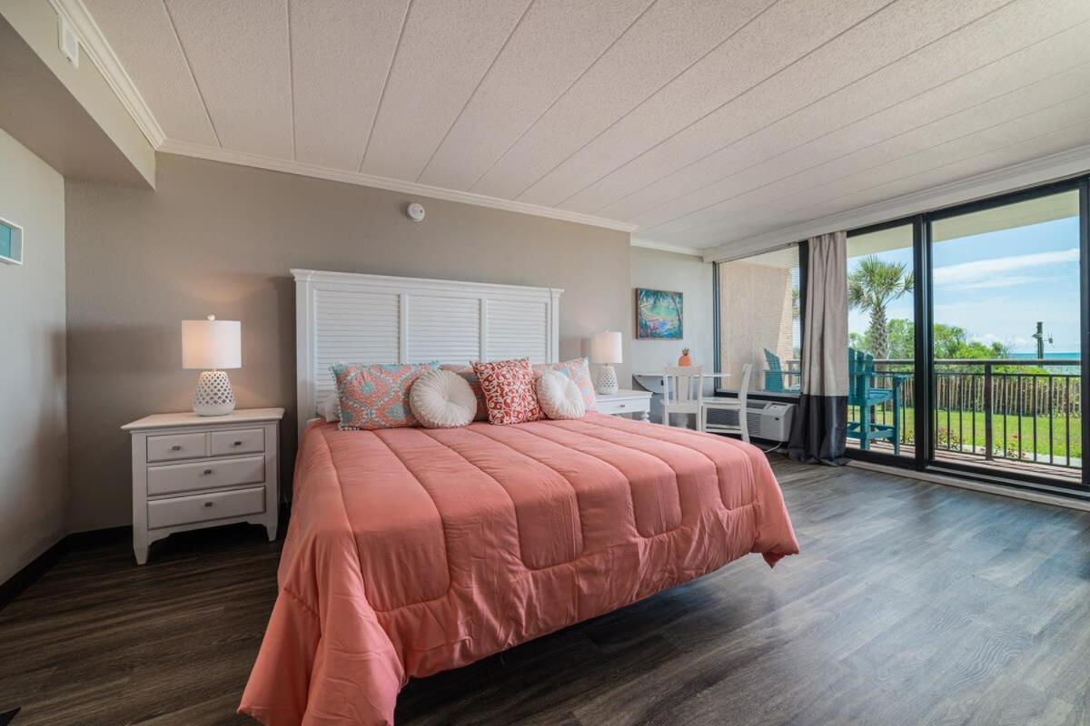 Ground Floor Ocean Front Studio - Caravelle Resort 124 Myrtle Beach Luaran gambar